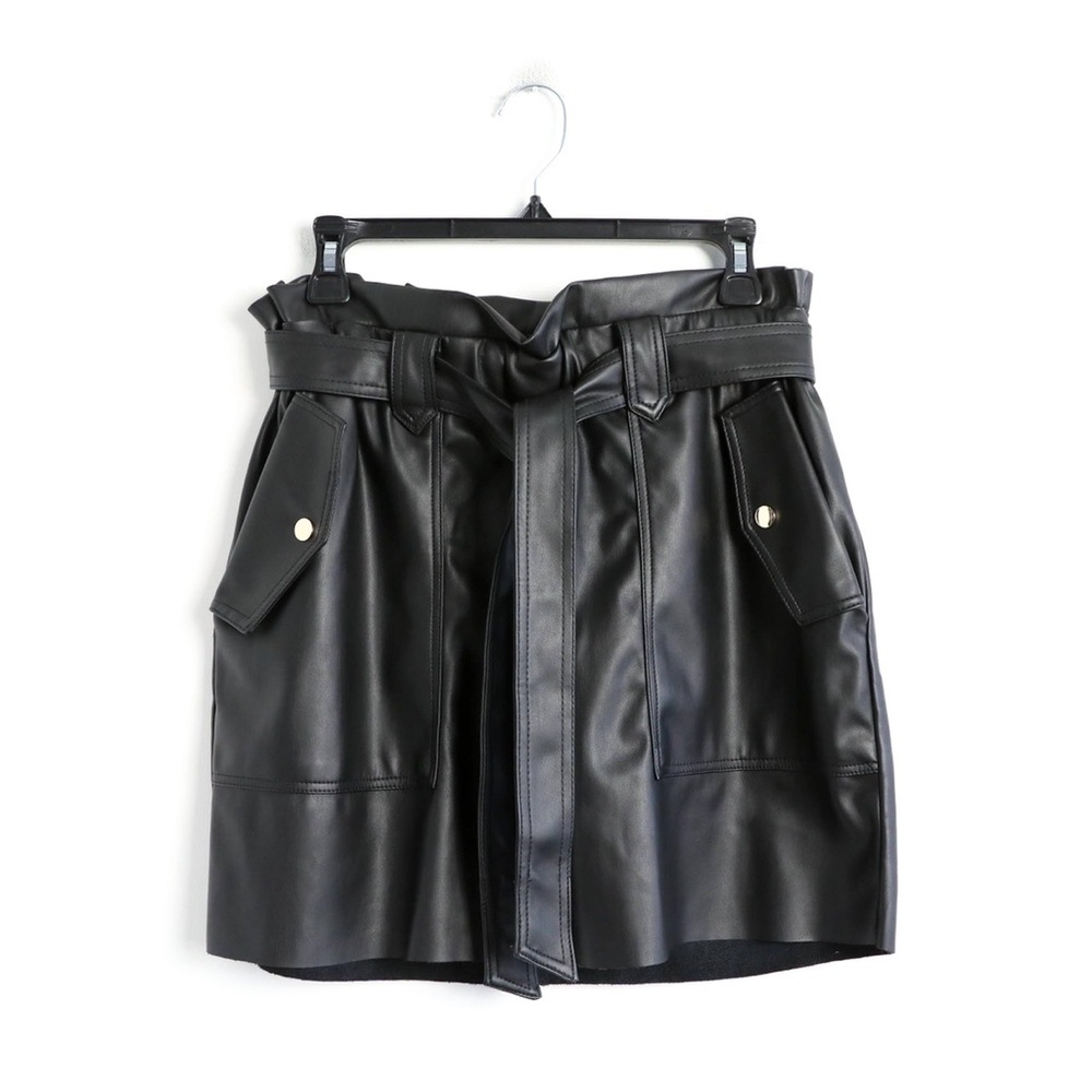 Piazza Italia black faux leather mini skirt paperbag high waisted sexy short M